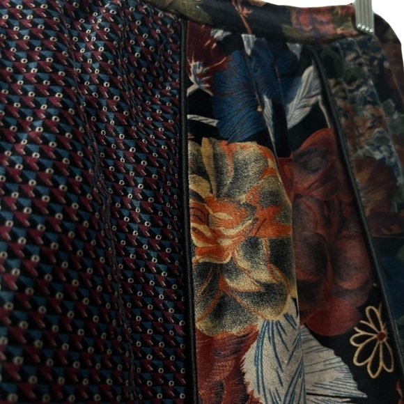 Century Of Boston Floral Velvet Skirt And Vest Set Large /14 - Picture 11 of 14